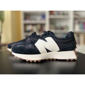 Almost-new New Balance 327 Lifestyle Sneakers, 7